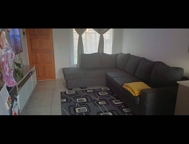 3 BEDROOM TOWNHOUSE TO LET IN KOSMOSDAL